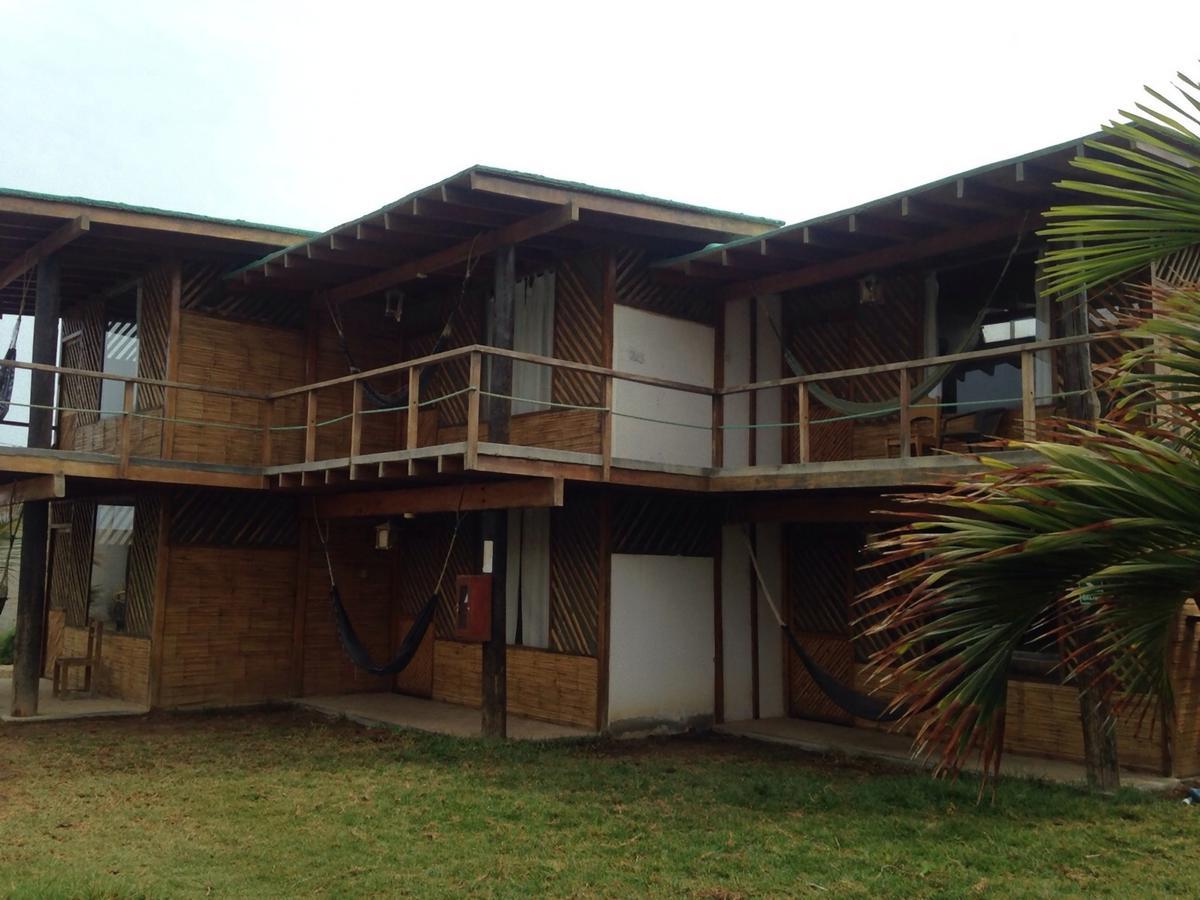 Hospedaje Estrella Fugaz Mancora Exterior photo