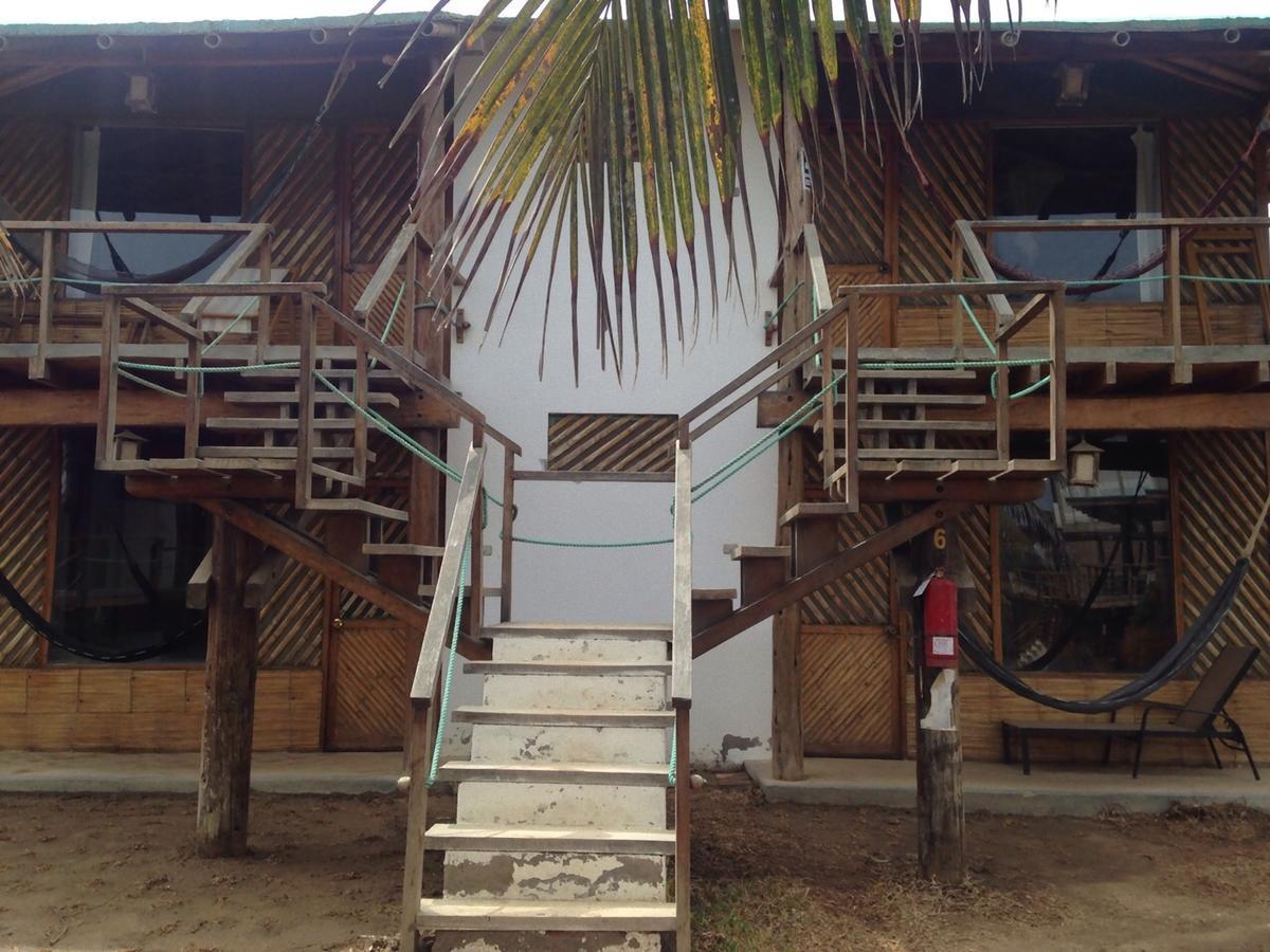 Hospedaje Estrella Fugaz Mancora Exterior photo